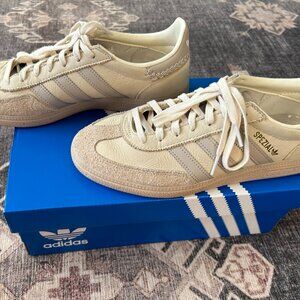 Women's Adidas Handball Spezial Cream White & Beige Size 8.5 EUC